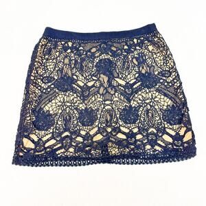 Club Monaco Navy Lace Straight Overlay Mini Skirt Size 12